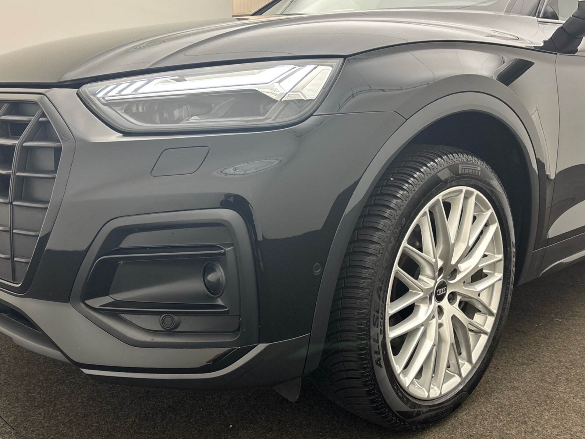Audi Q5 SUV Advanced