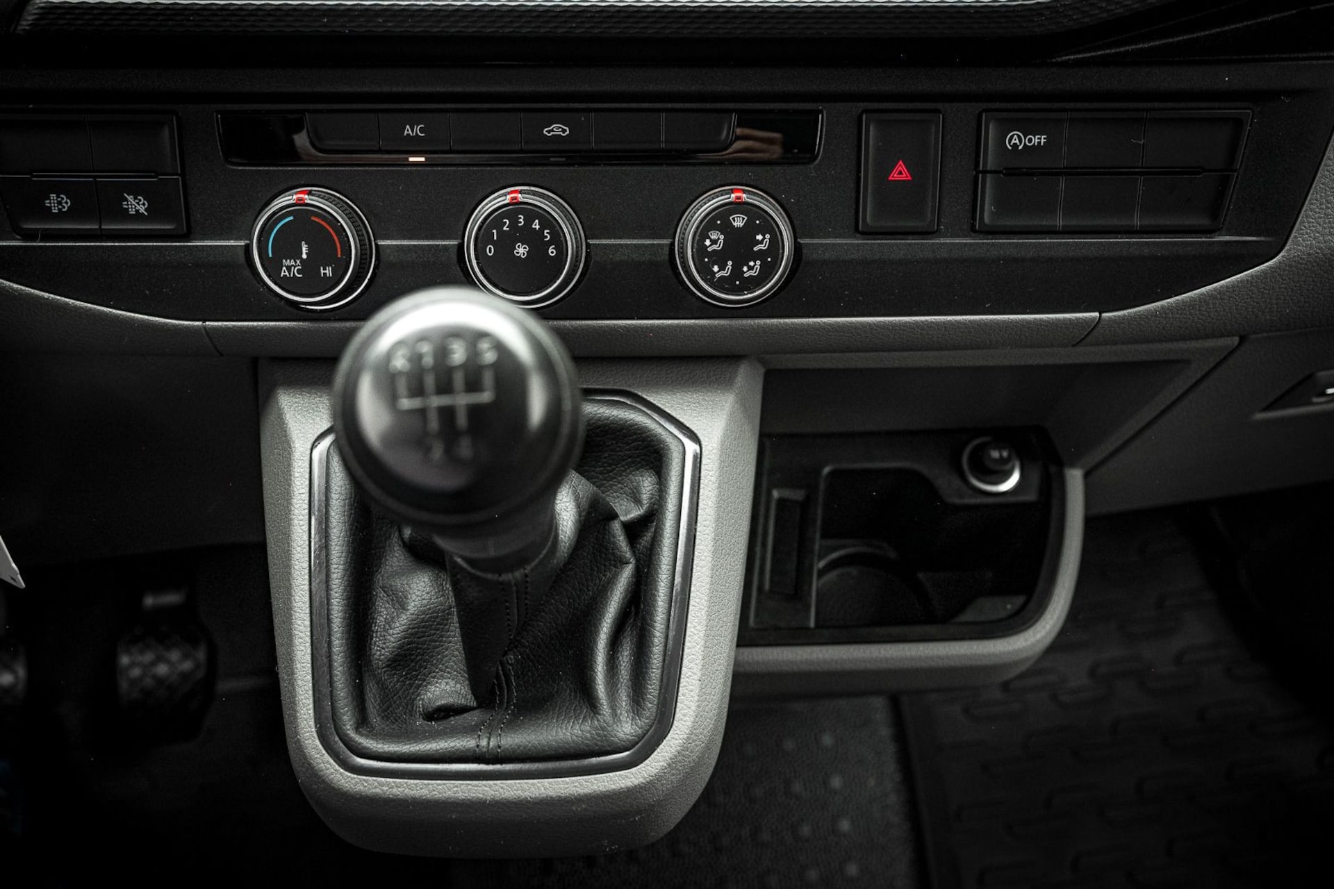 Volkswagen T6.1 Transporter Kasten kurzer Radstand