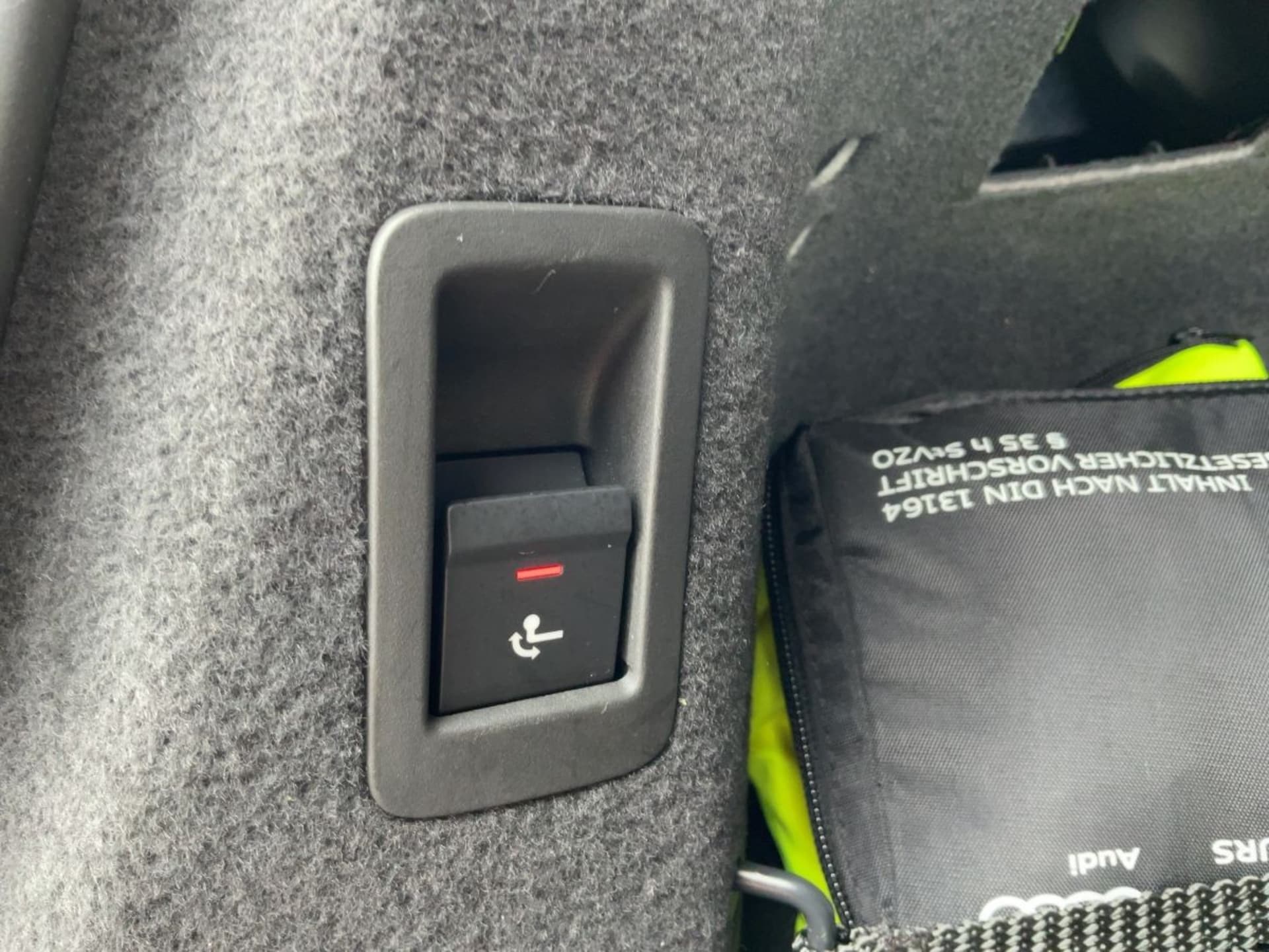 Audi A8 TFSI e