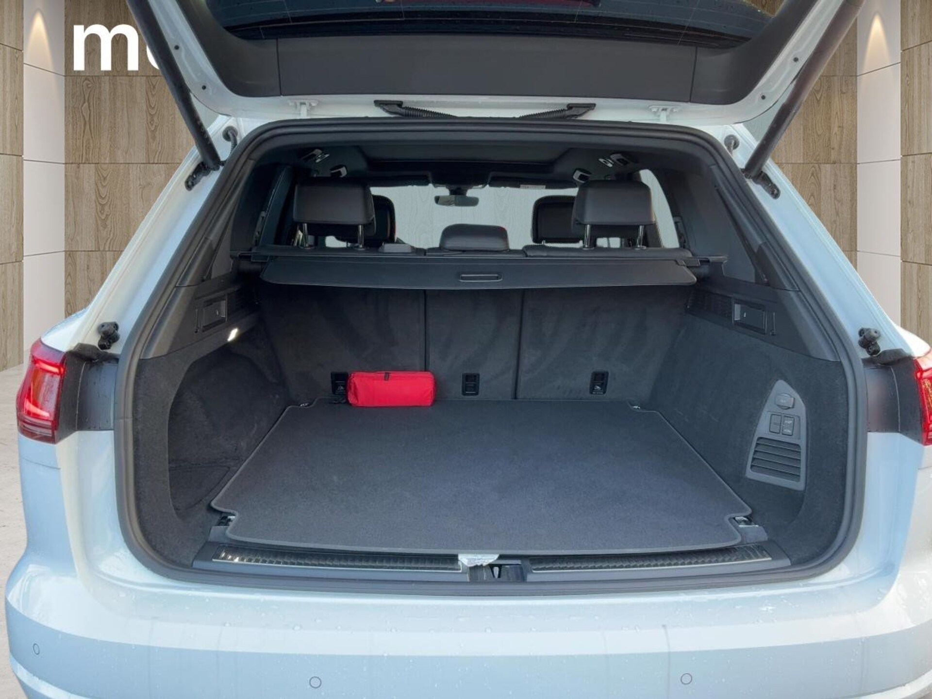 Volkswagen Touareg R