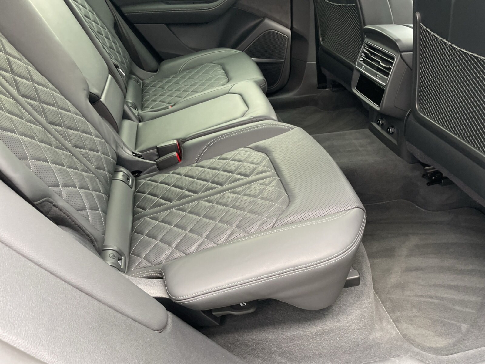 Audi Q8 – Bild 8