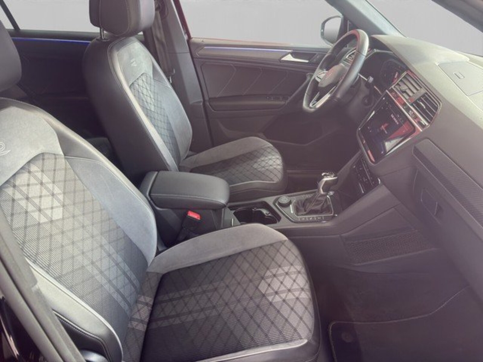 Volkswagen Tiguan – Bild 7
