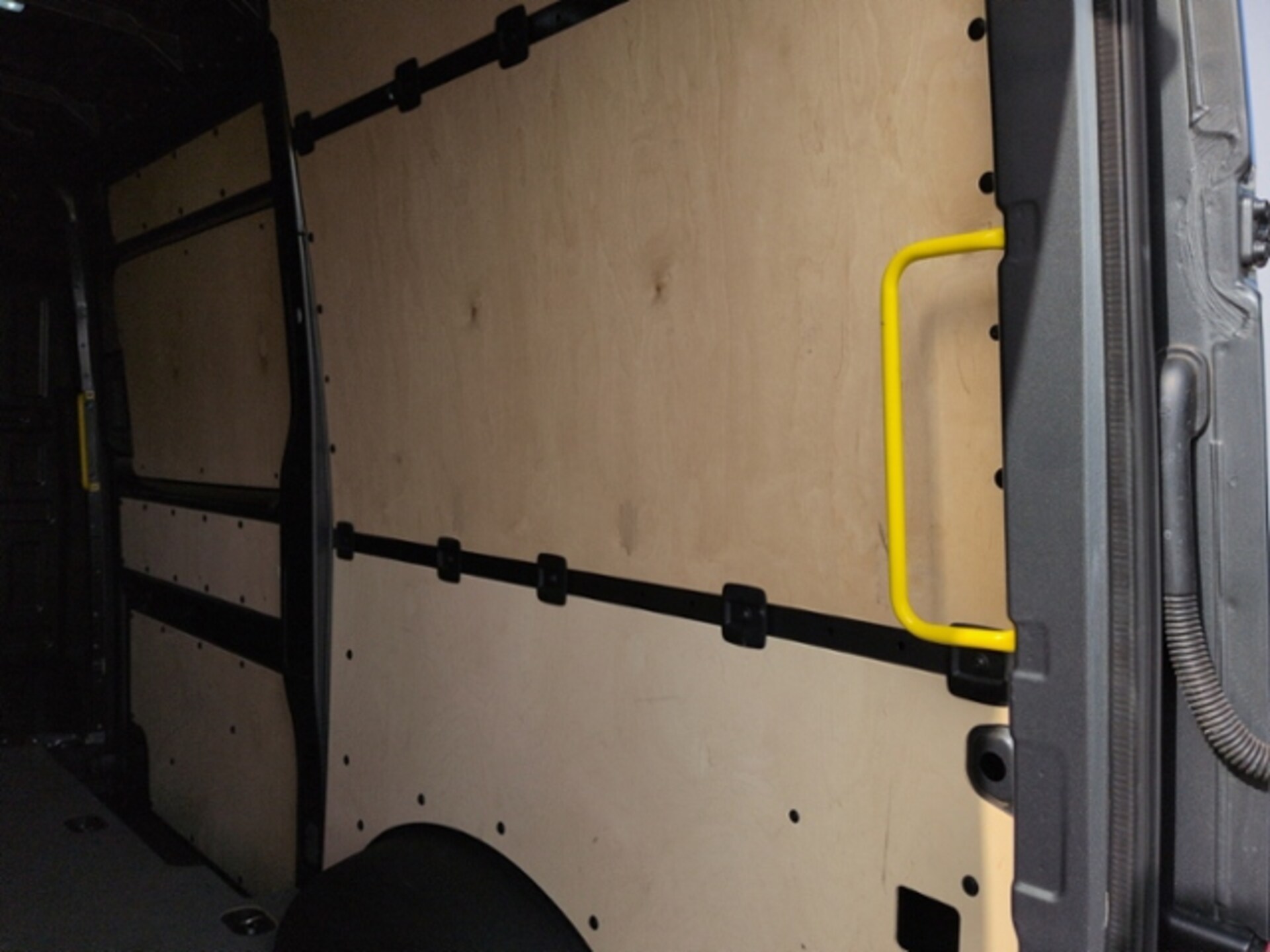 Volkswagen Crafter Kasten mittlerer Radstand