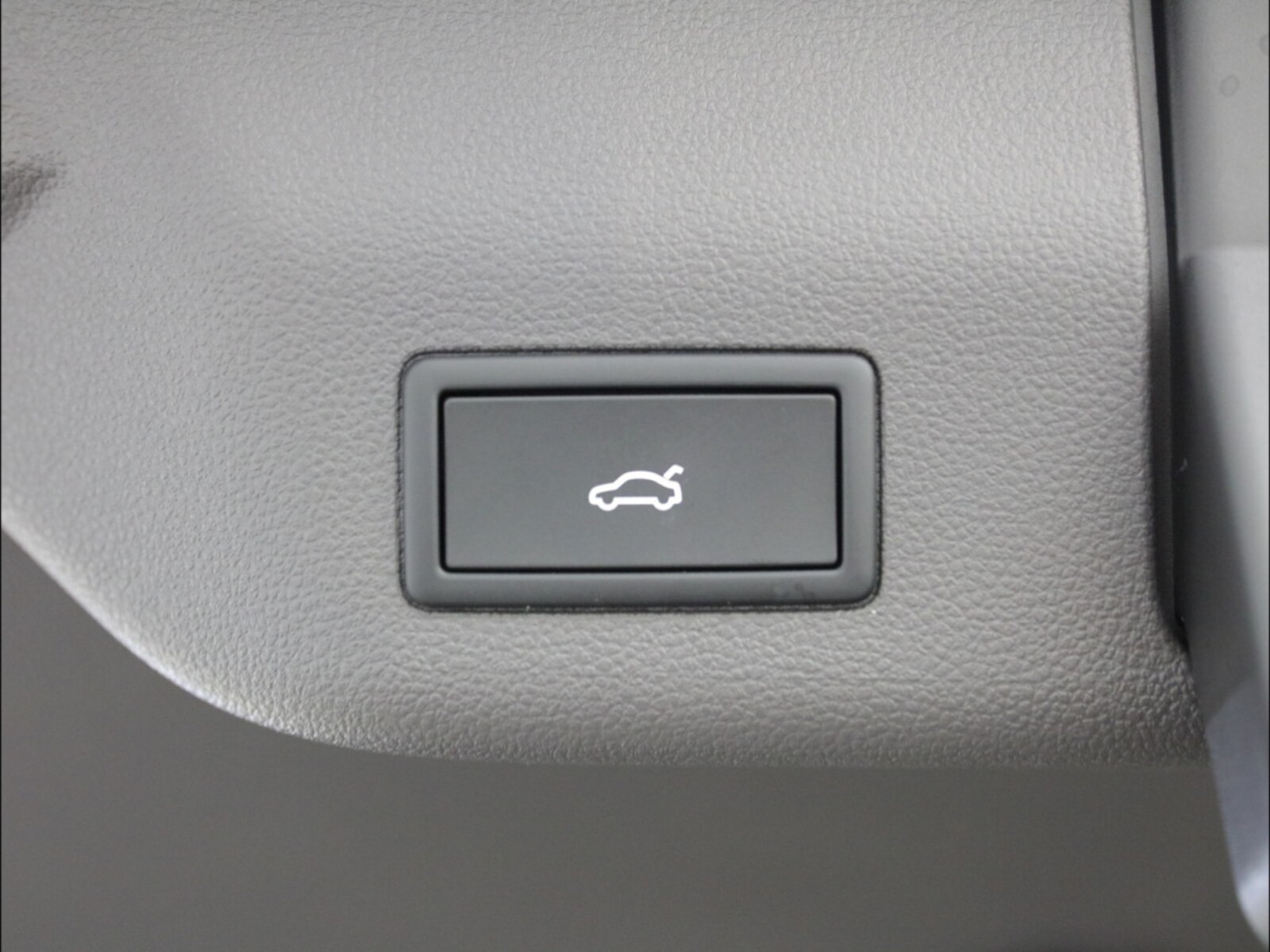 Volkswagen Multivan Langversion – Bild 15