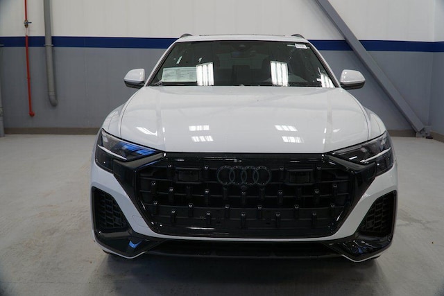2025 Audi Q8