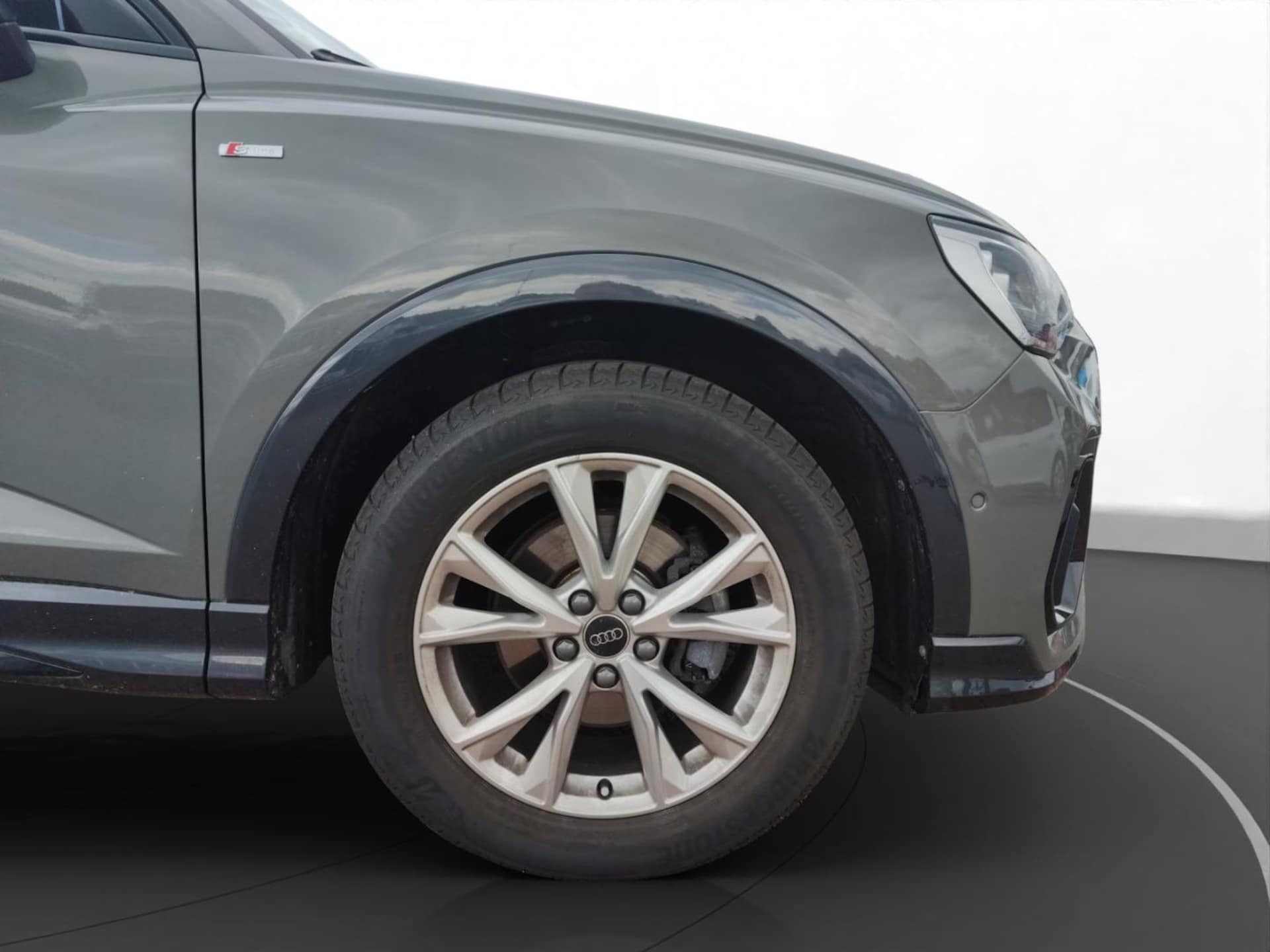 Audi Q3 Sportback S line