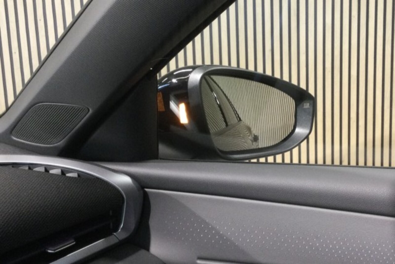 Volkswagen T-Roc – Bild 12