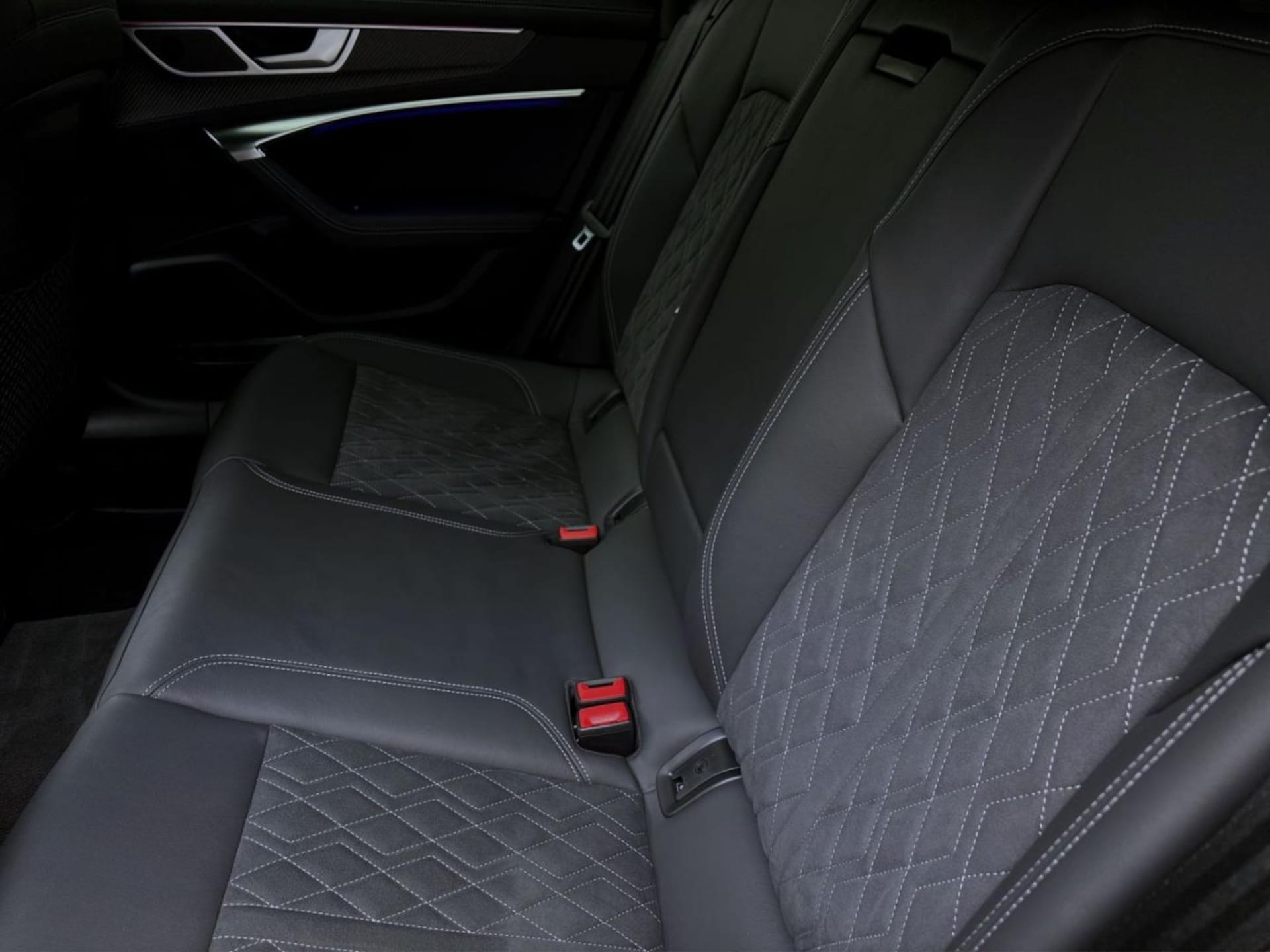 Audi S6 Avant