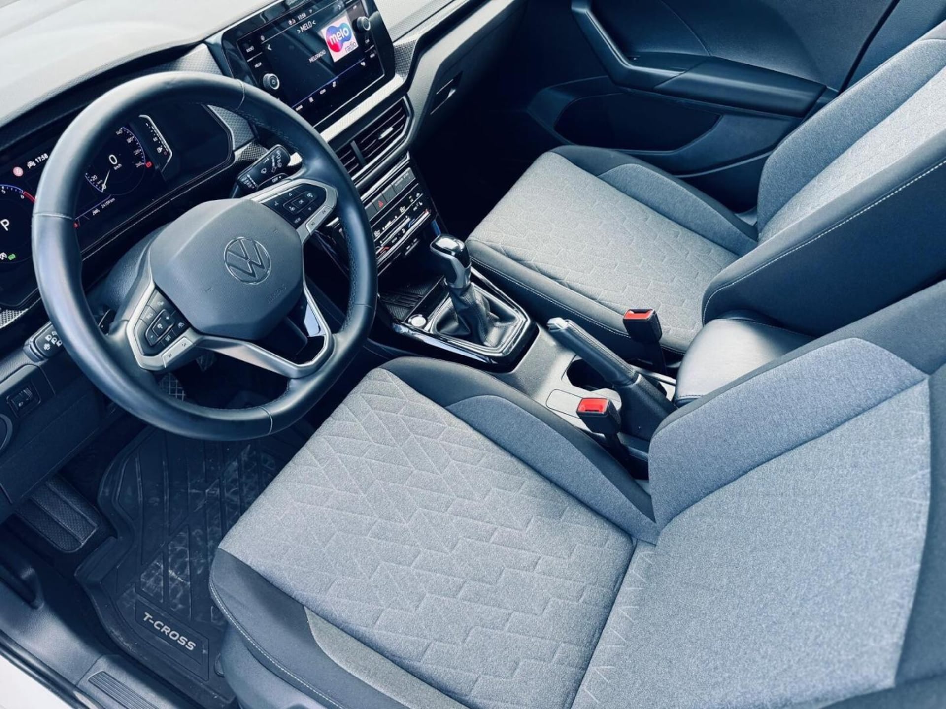 Volkswagen T-Cross Life Plus