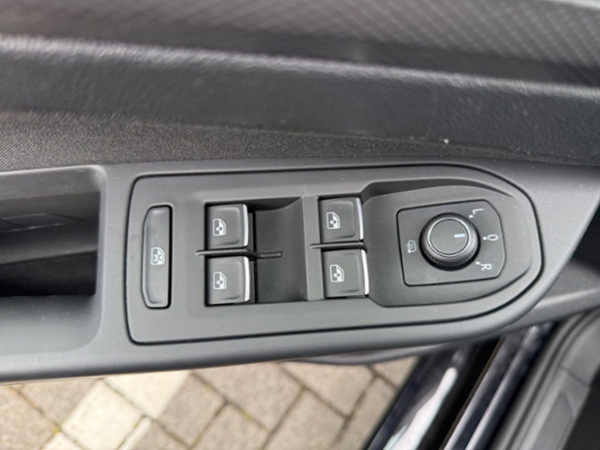 Volkswagen Golf Active