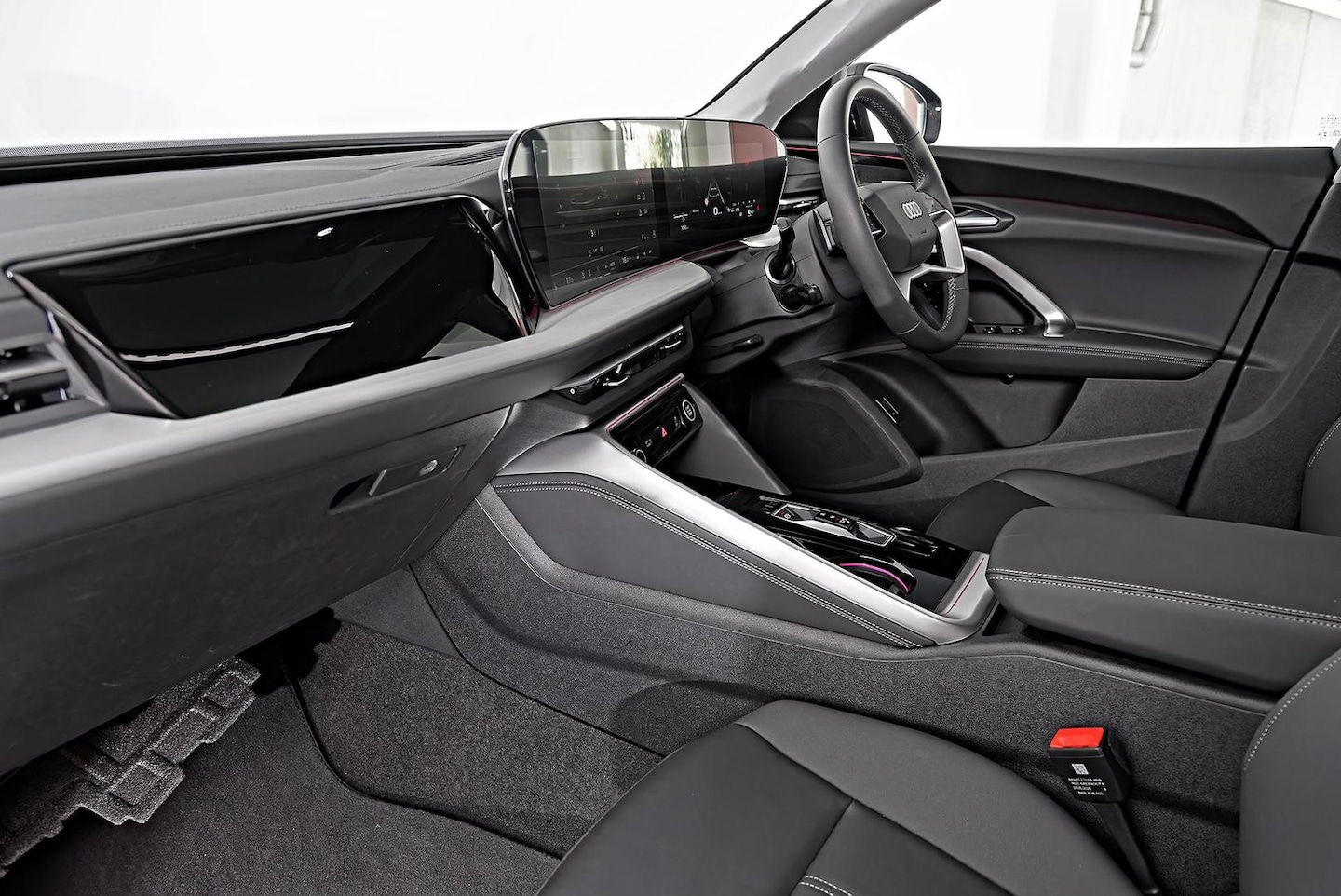 Image about Audi Q5 SUV TDI quattro 150 kW