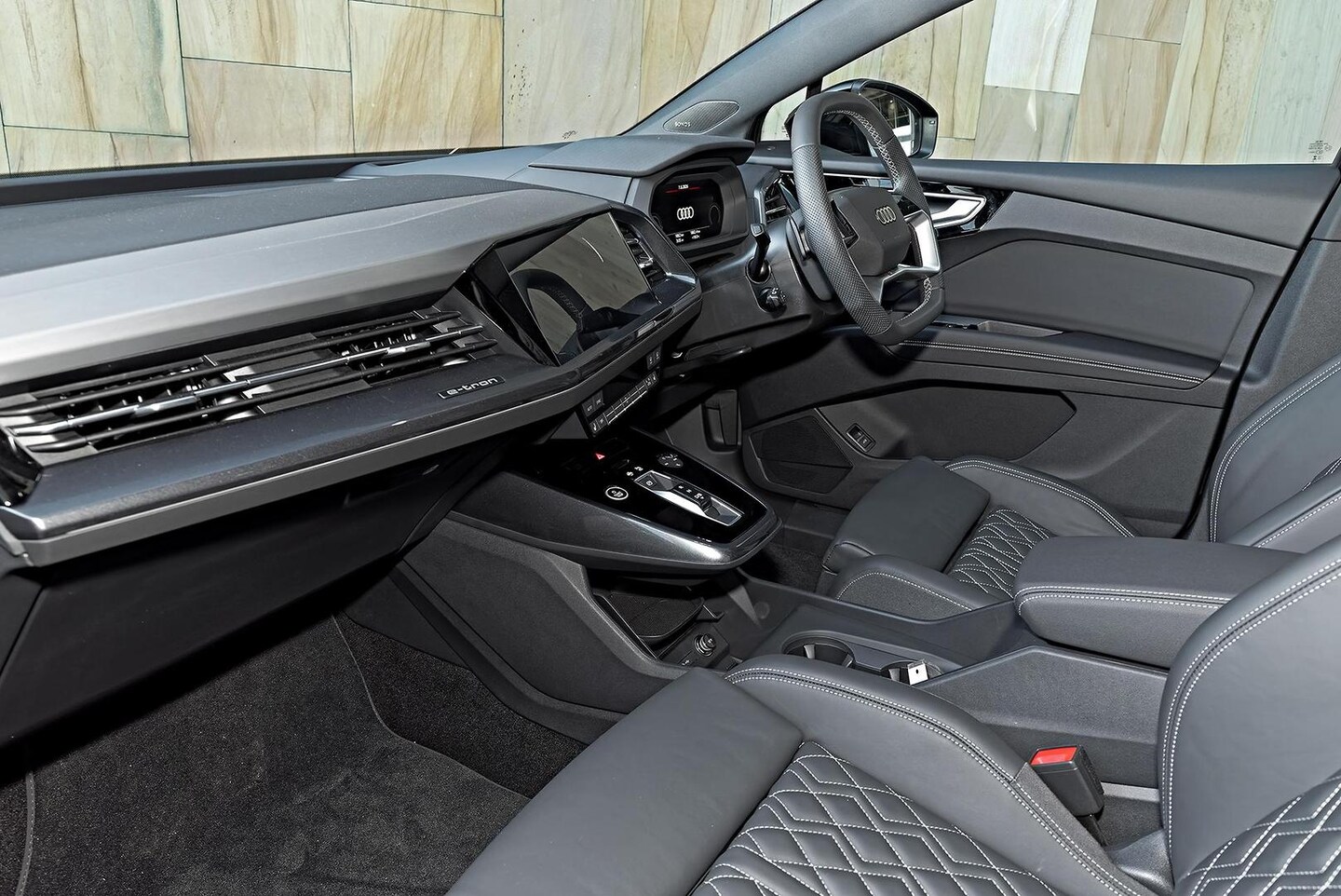 Image about Audi Q4 e-tron 55 e-tron quattro