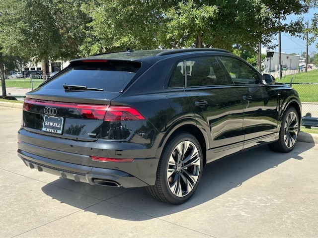 2026 Audi Q8
