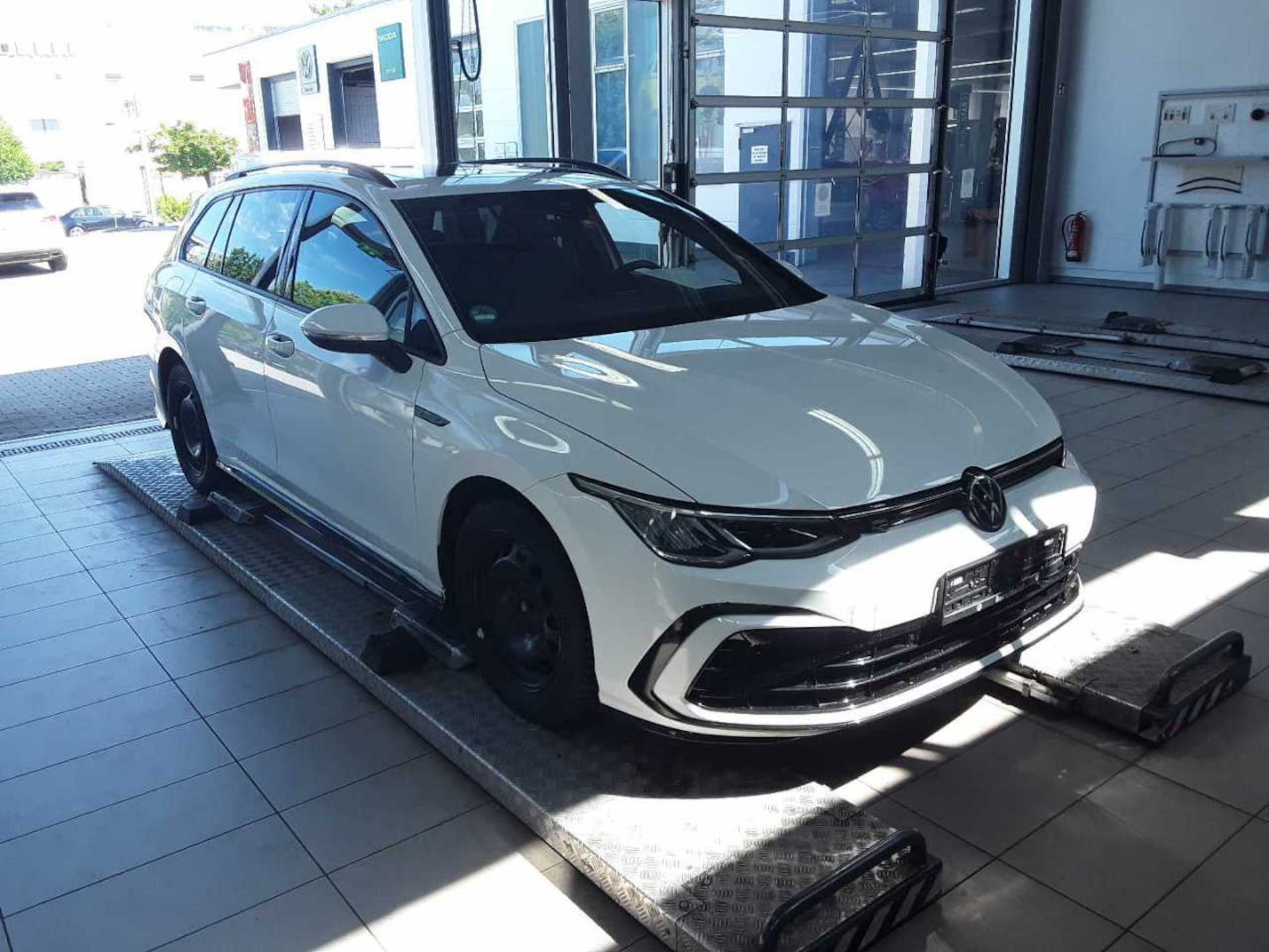 Volkswagen Golf Variant R-Line