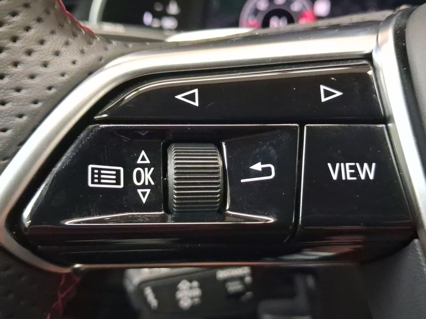 Bild über Audi S6 Avant TDI quattro tiptronic - für weitere Informationen kontaktieren Sie den Audi Partner