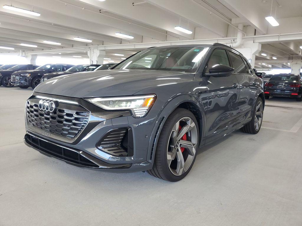 2024 Audi SQ8 e-tron 114 kWh Prestige quattro's photo