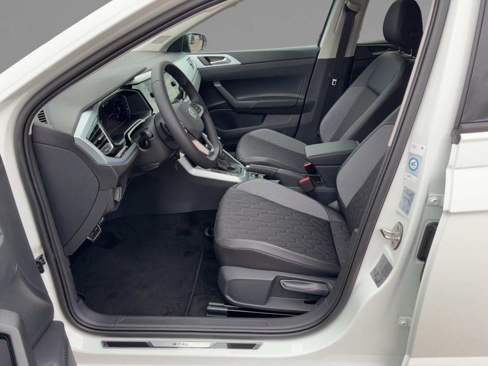 Volkswagen Polo – Bild 9