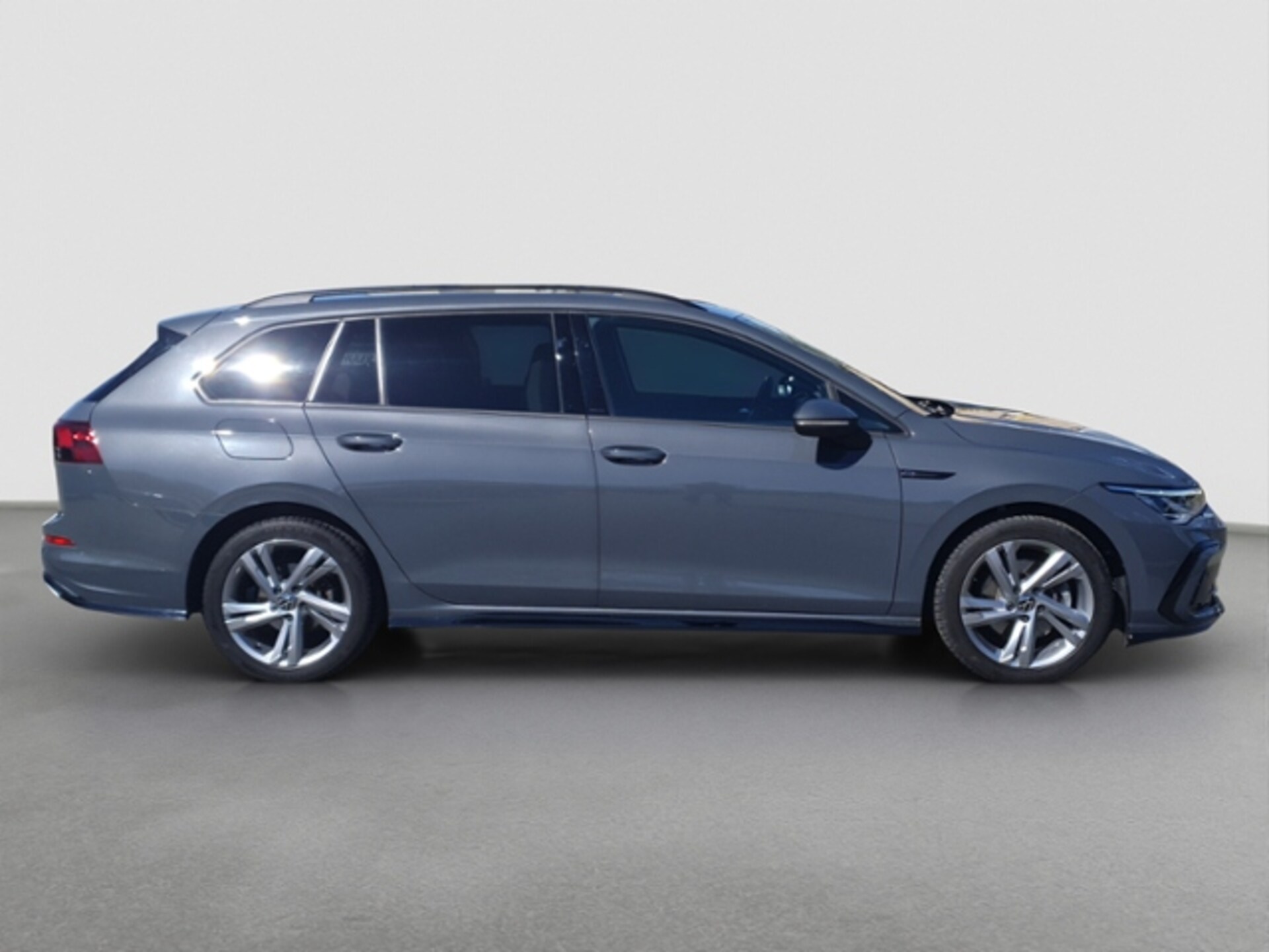 Volkswagen Golf Variant R-Line