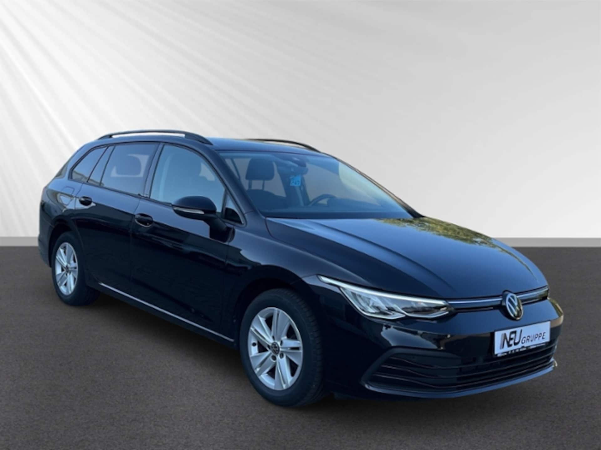 Volkswagen Golf Variant Life