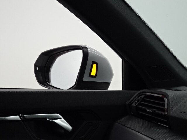 Image about Audi Q3 35 TFSI 110(150) kW(PS) S tronic
