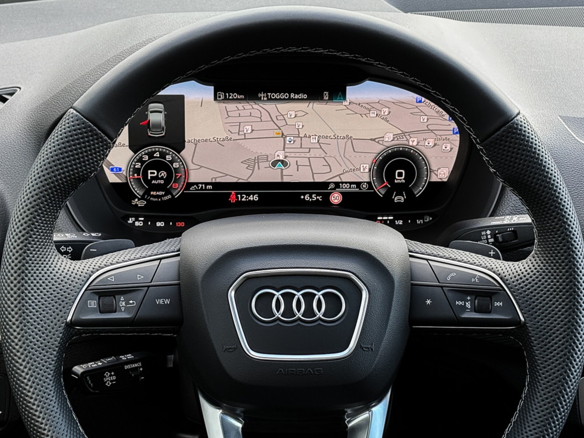 Audi Q2 S line