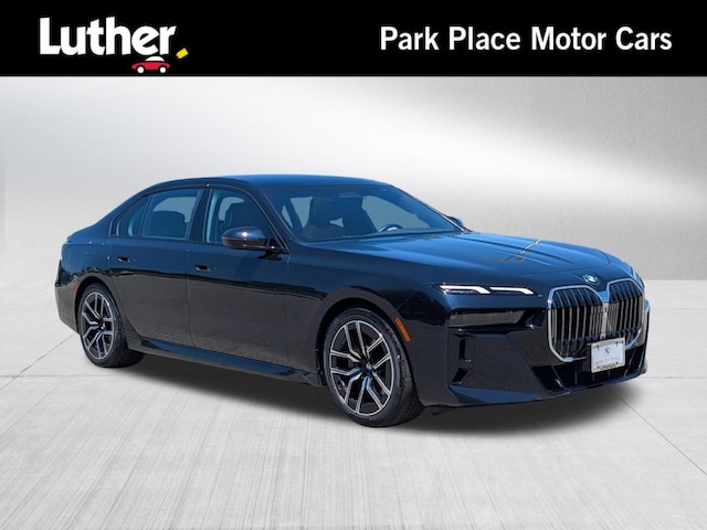 2023 BMW 760