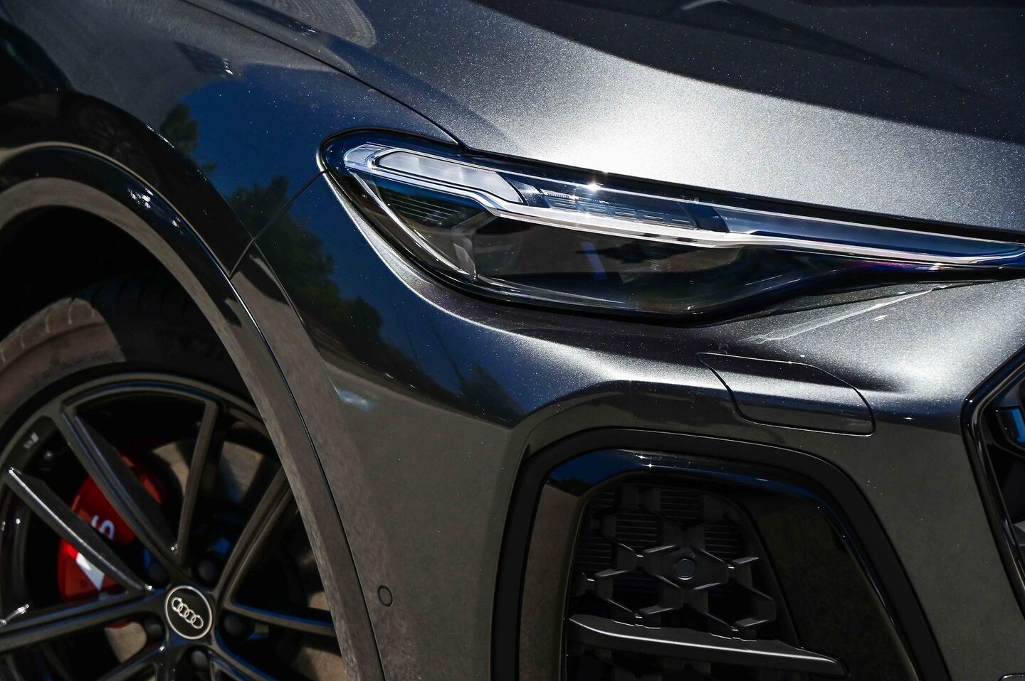 Image about Audi SQ5 SUV TFSI 270 kW edition one
