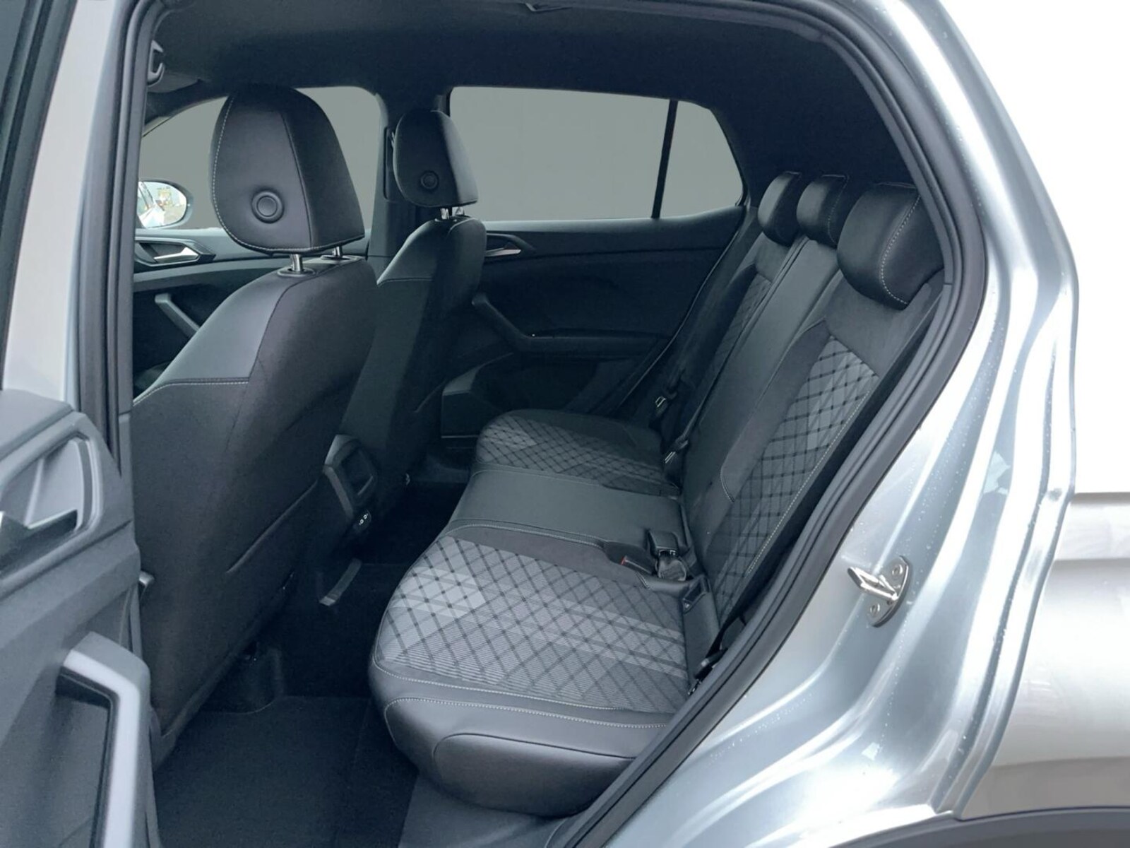 Volkswagen T-Cross – Bild 11