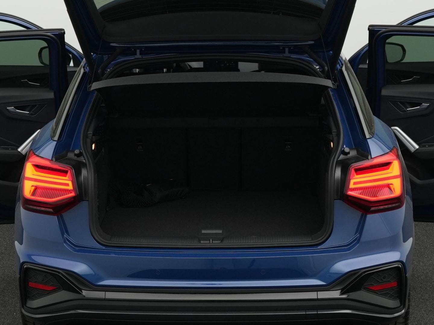 Bild über Audi SQ2 TFSI quattro S tronic - für weitere Informationen kontaktieren Sie den Audi Partner