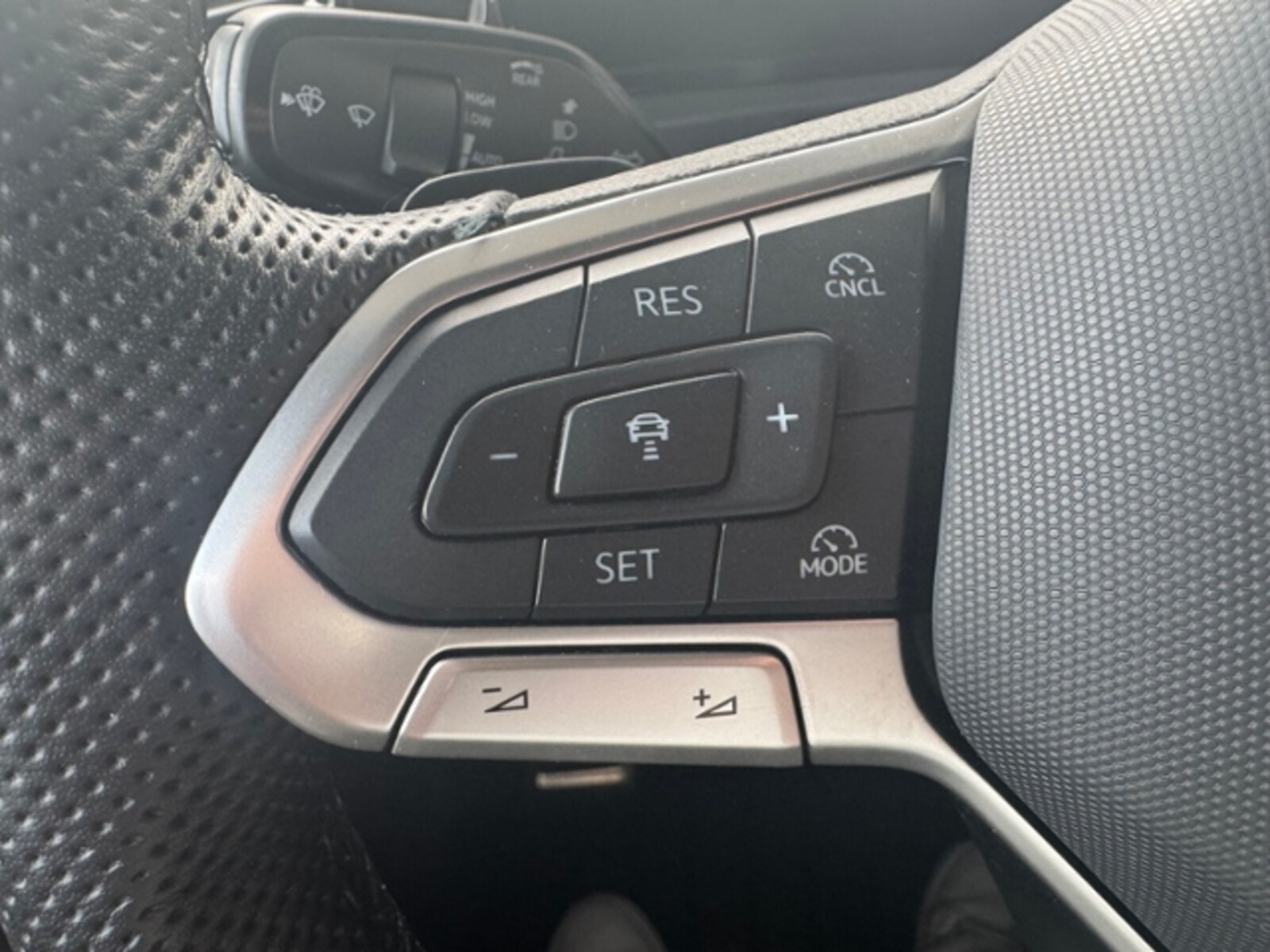 Volkswagen Tiguan – Bild 16