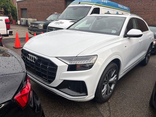 2023 Audi Q8