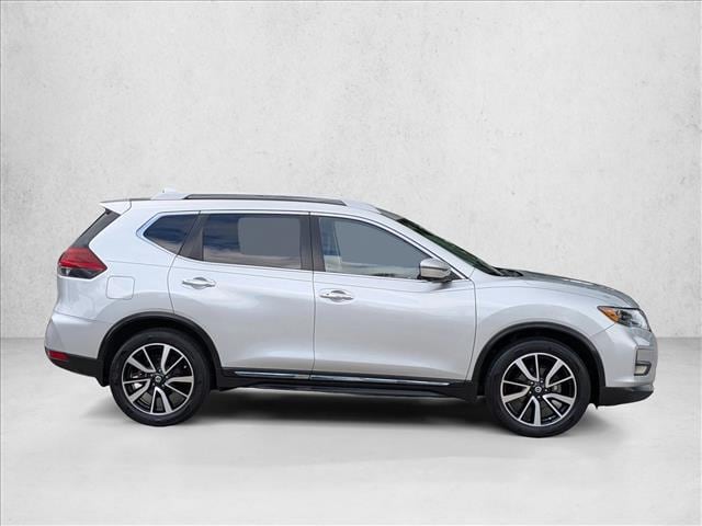 2020 Nissan Rogue