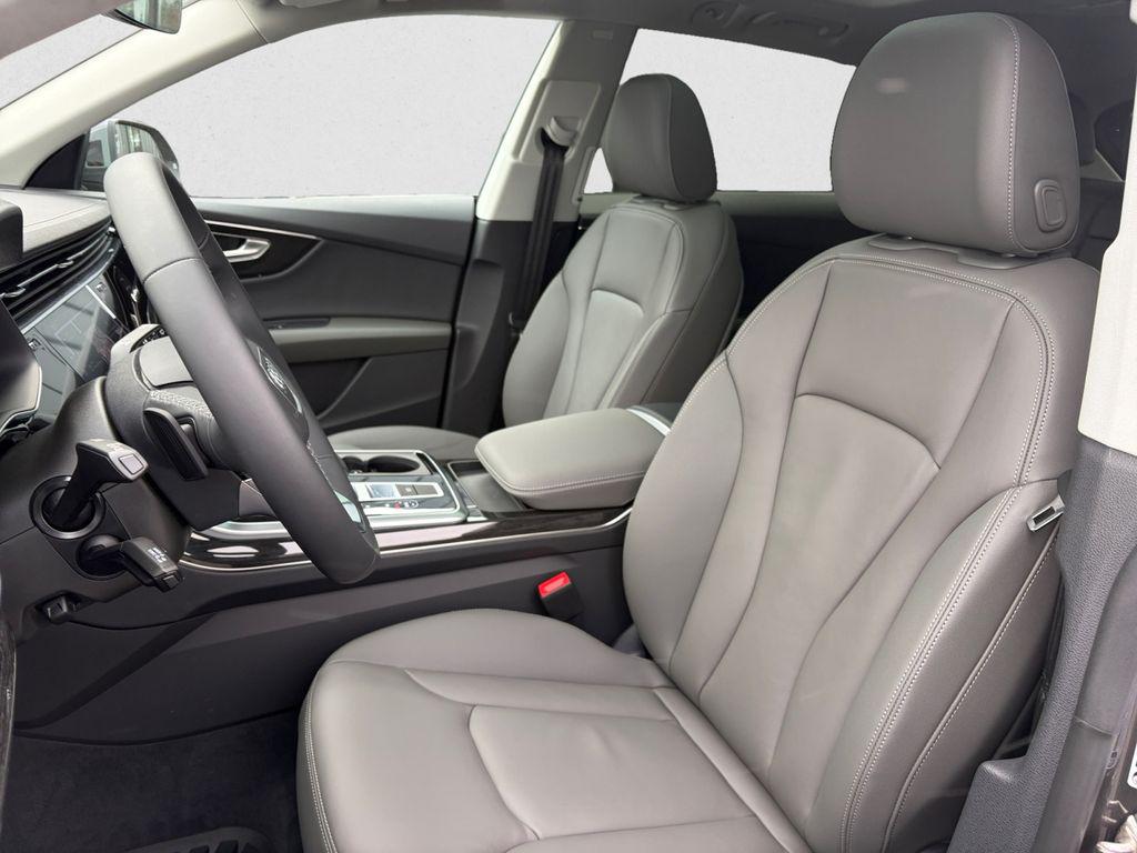 2026 Audi Q8 Premium - Photo 10