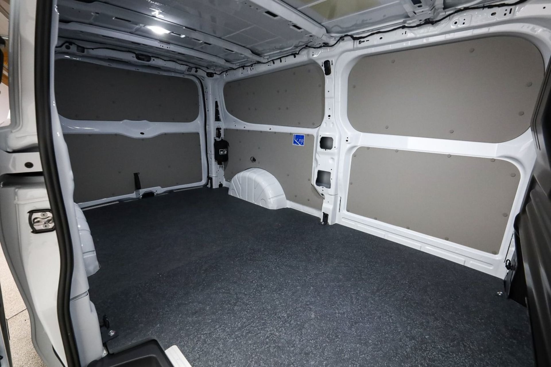 Volkswagen Transporter Kasten langer Radstand