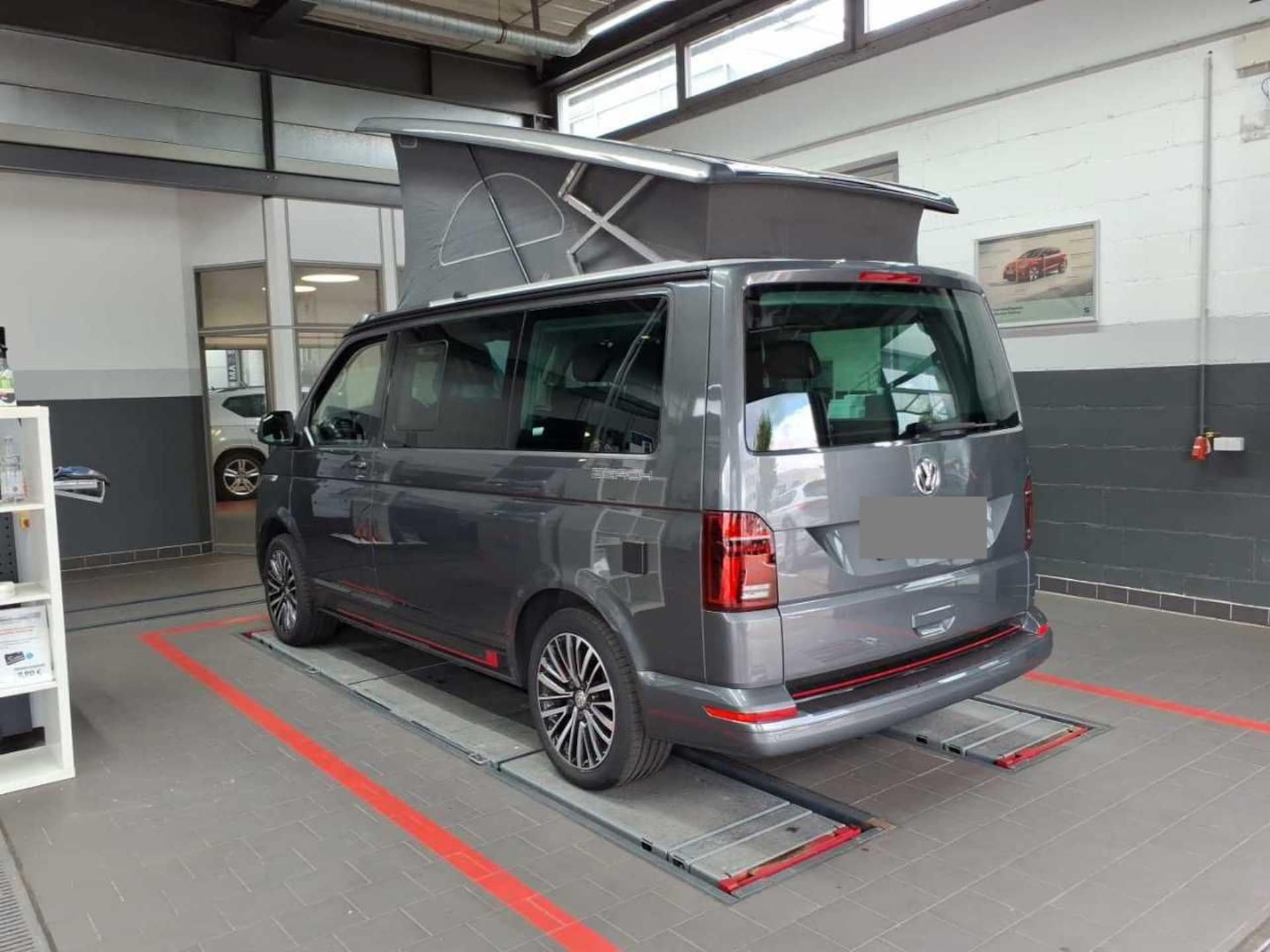 Volkswagen T6.1 California Beach
