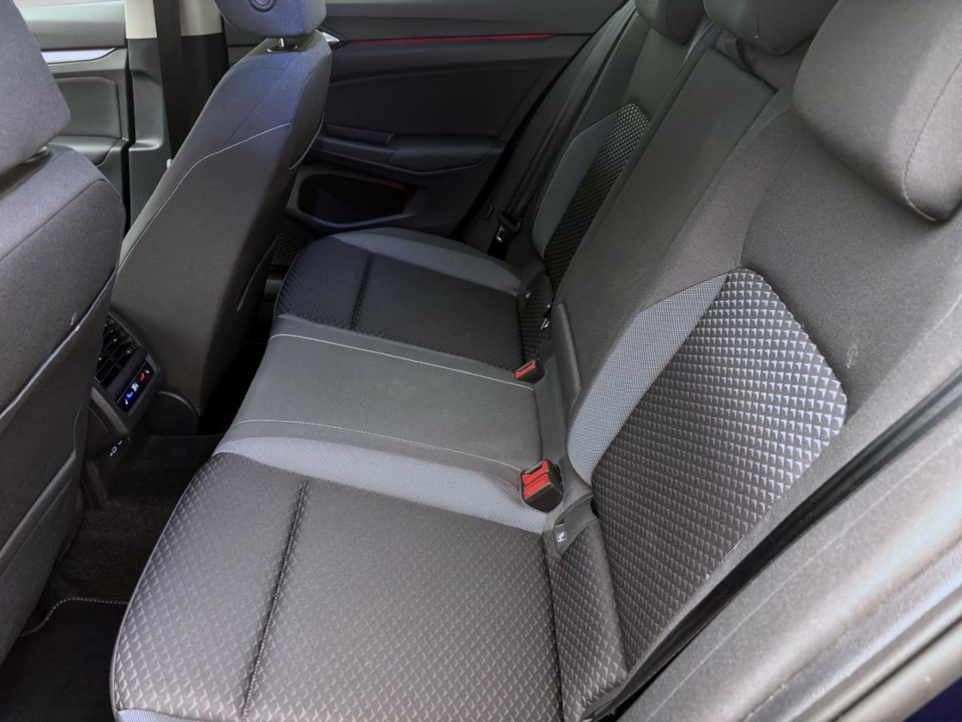 Volkswagen Golf Active