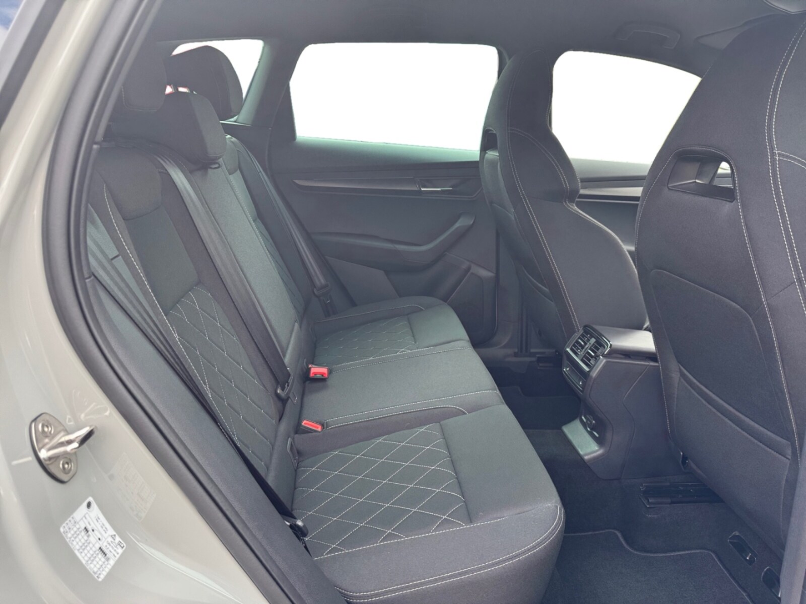 Škoda Karoq – Bild 9