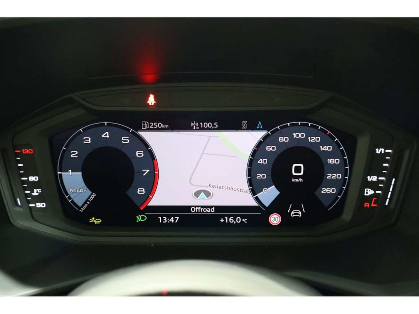Bild über Audi A1 allstreet 30 TFSI Schaltgetriebe - für weitere Informationen kontaktieren Sie den Audi Partner
