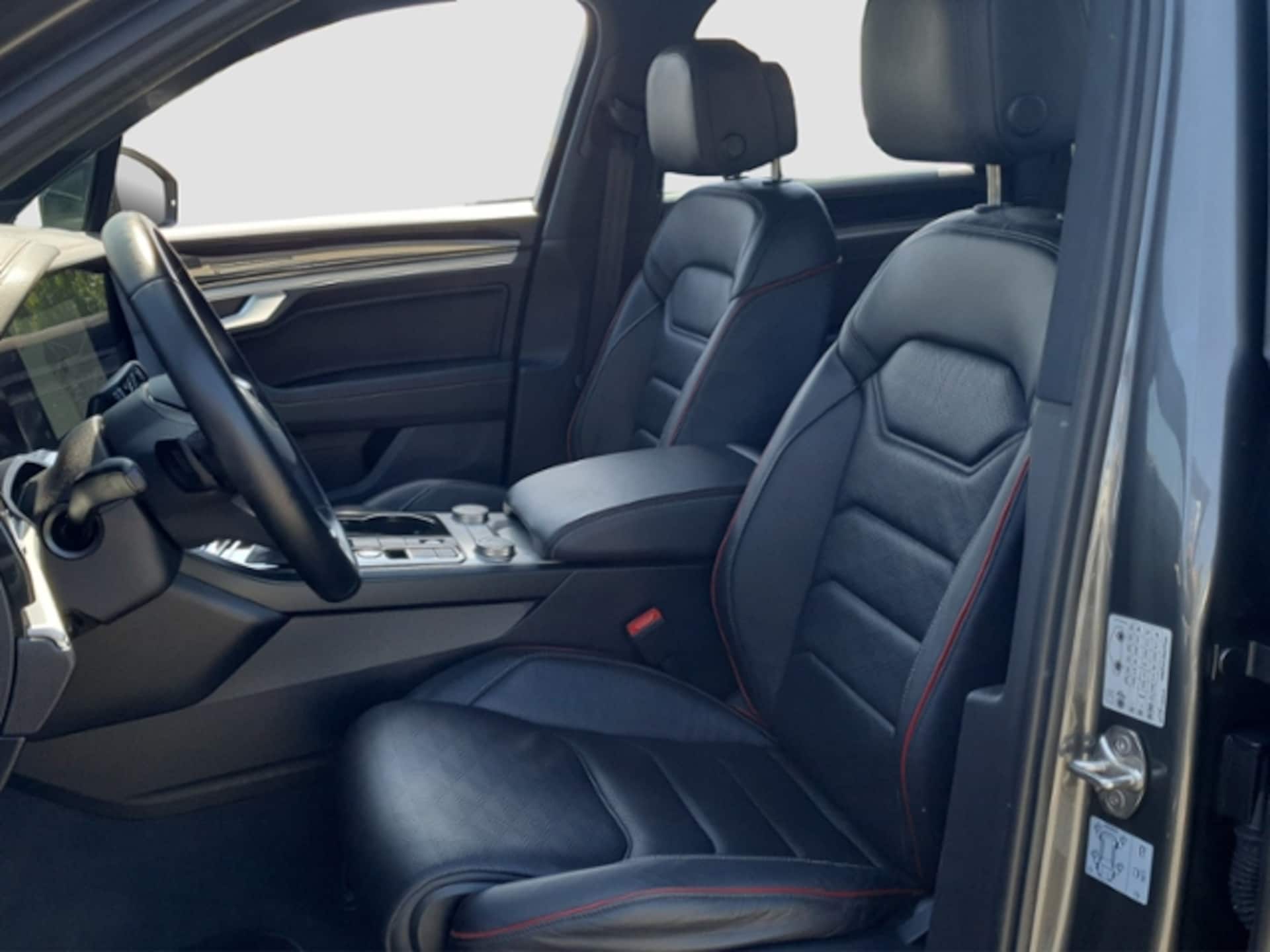 Volkswagen Touareg Elegance