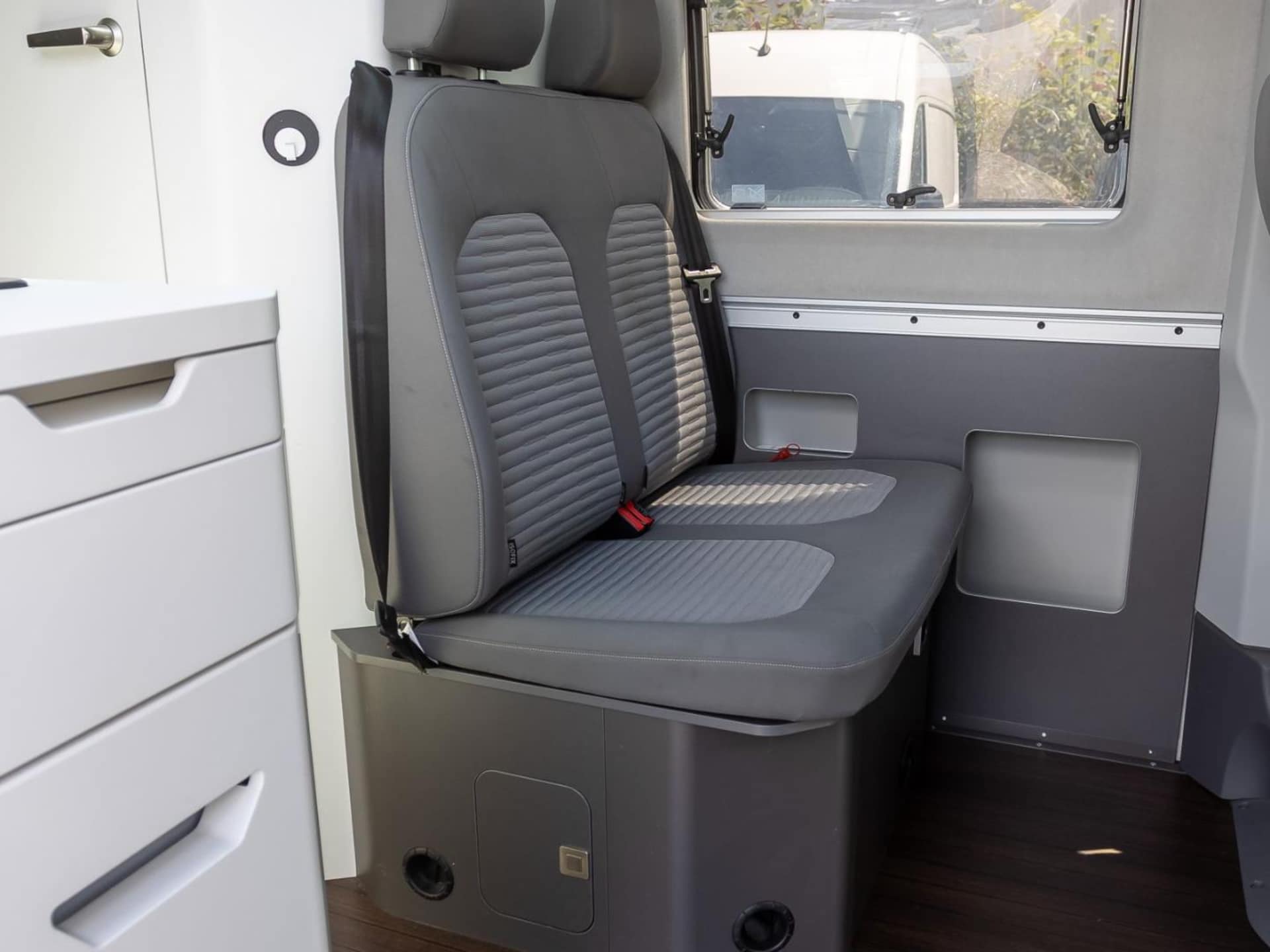Volkswagen Grand California 680