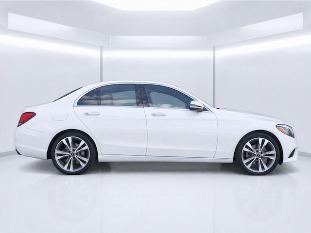 2019 Mercedes-Benz C 300