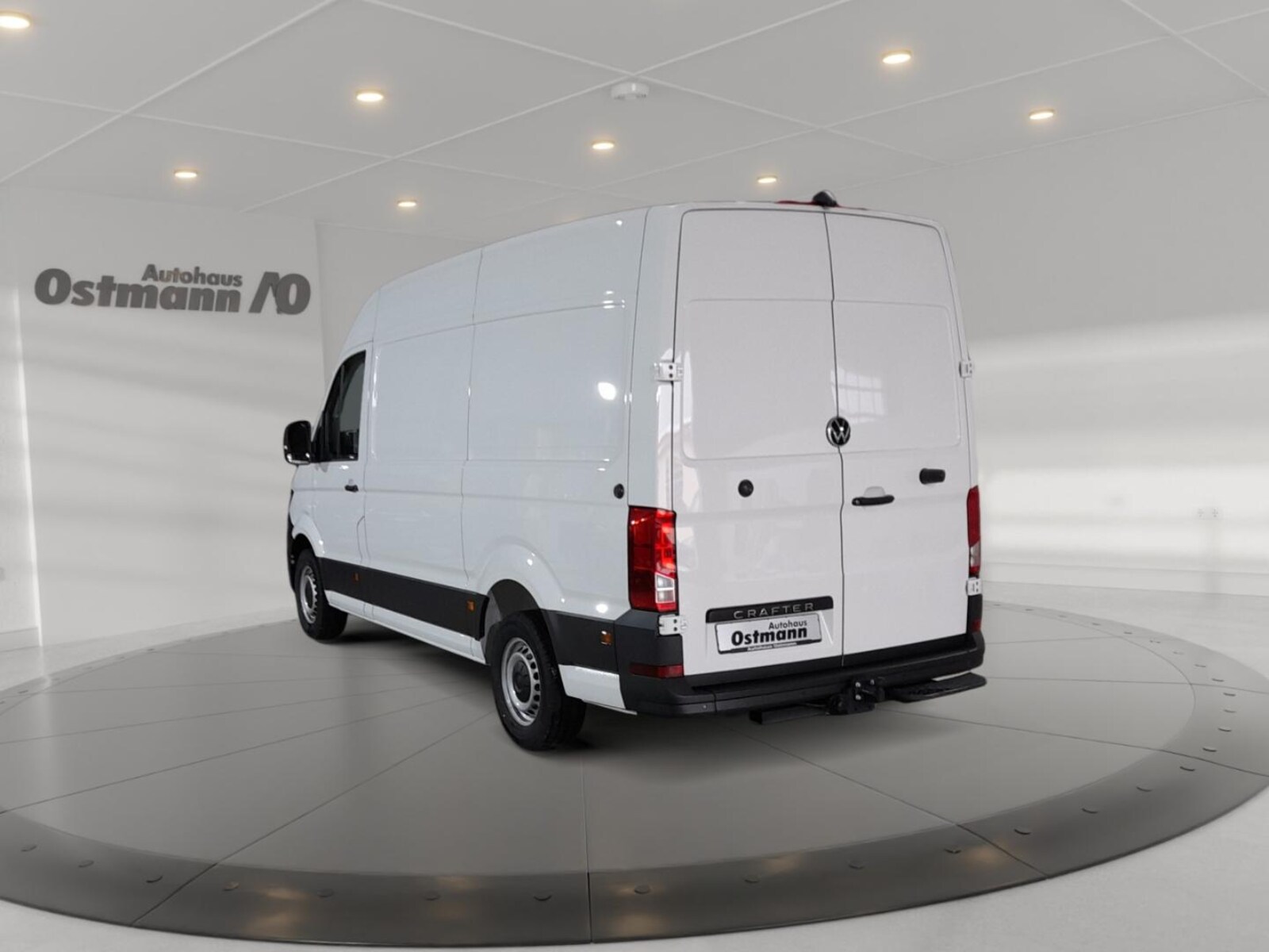 Volkswagen Crafter Kasten mittlerer Radstand – Bild 3