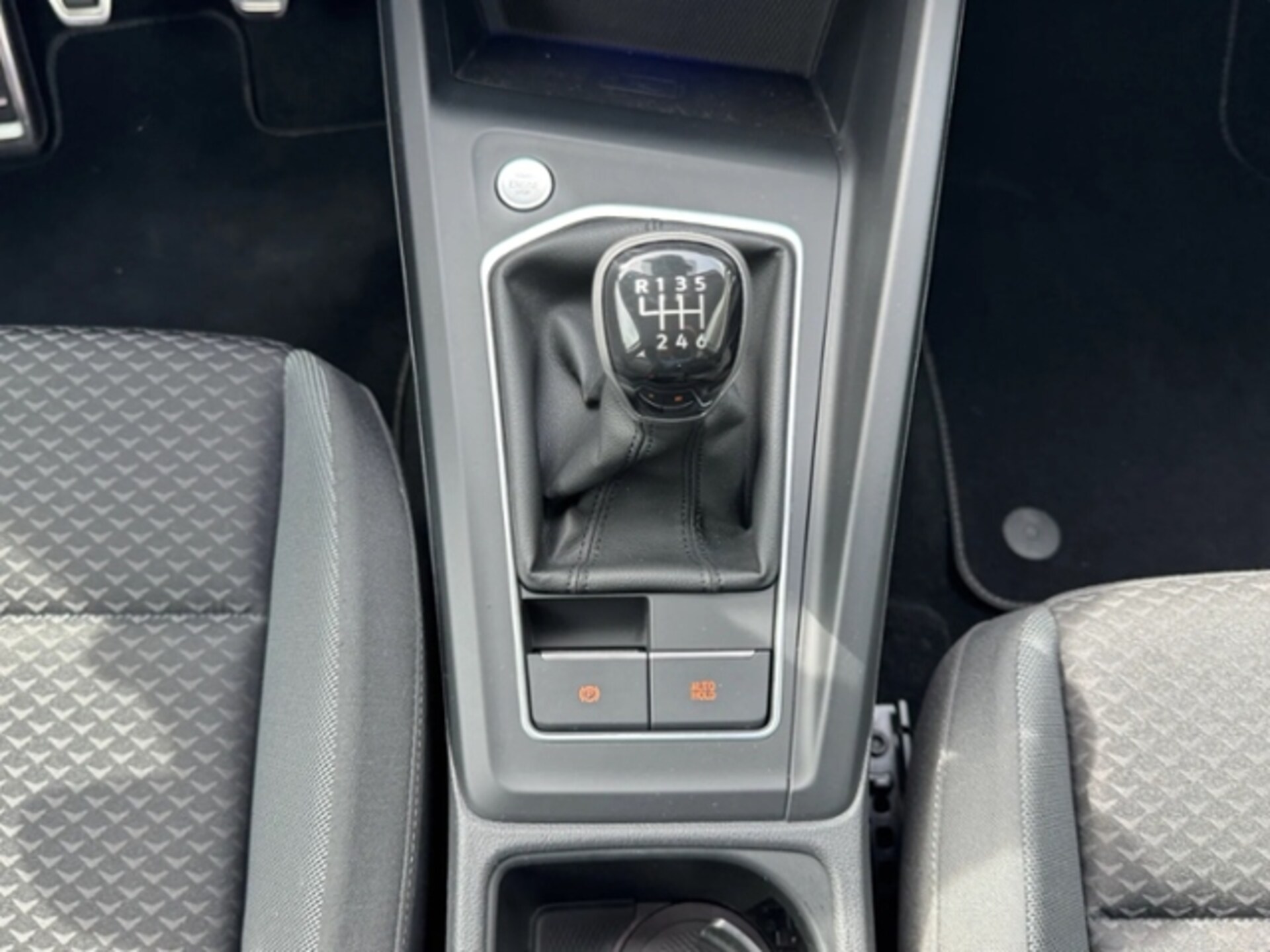 Volkswagen Golf Active
