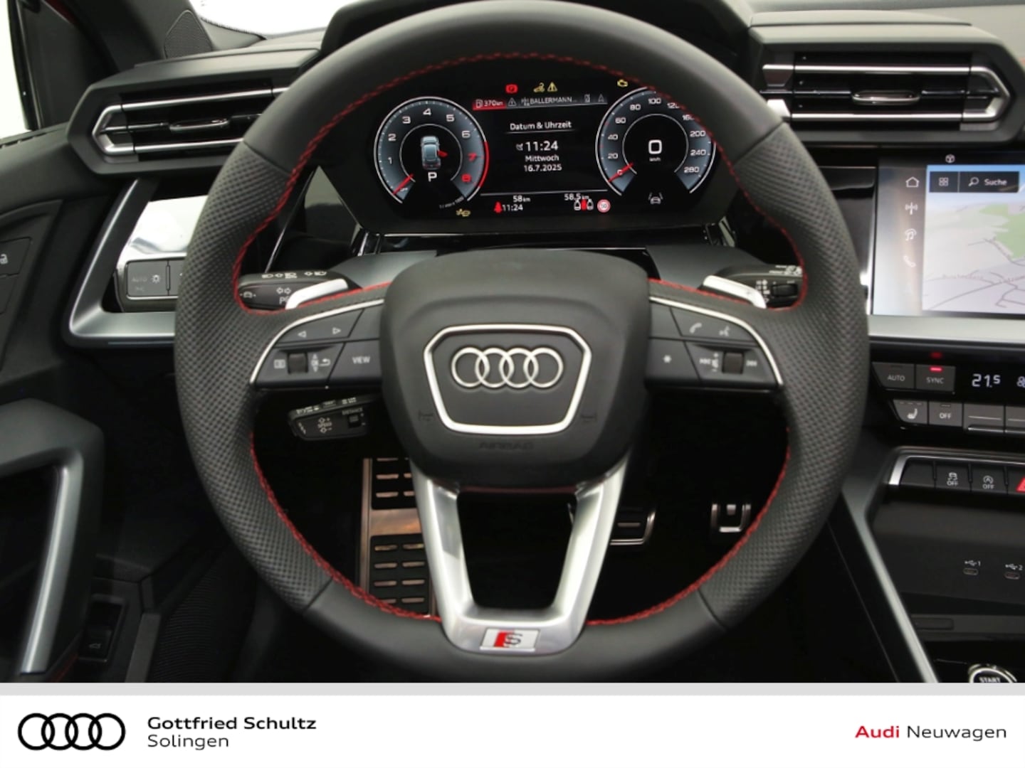 Bild über Audi A3 Sportback S line 30 TFSI S tronic - für weitere Informationen kontaktieren Sie den Audi Partner