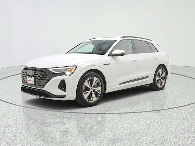 2024 Audi Q8 e-tron