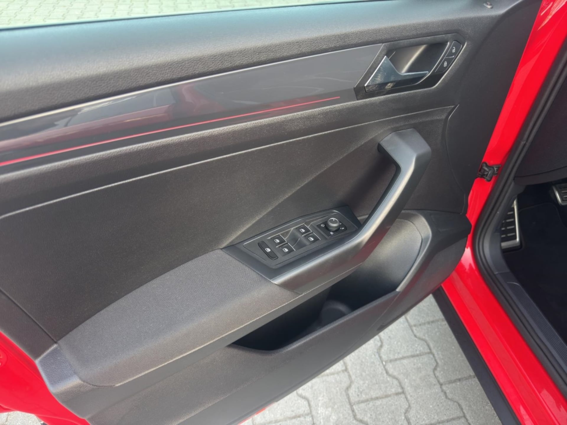 Volkswagen T-Roc Sport