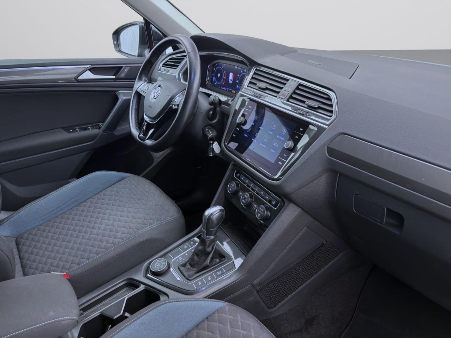 Volkswagen Tiguan IQ.DRIVE