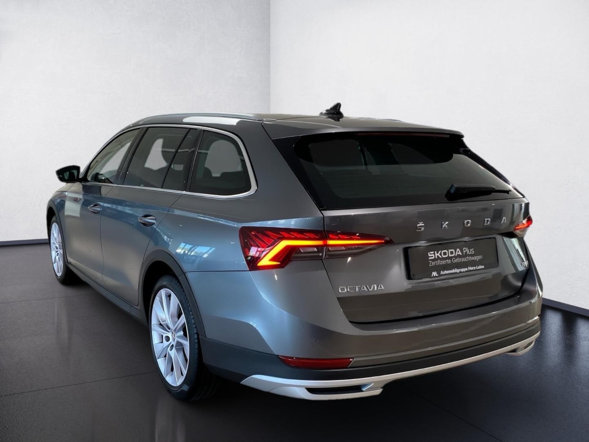 Skoda Octavia Combi SCOUT