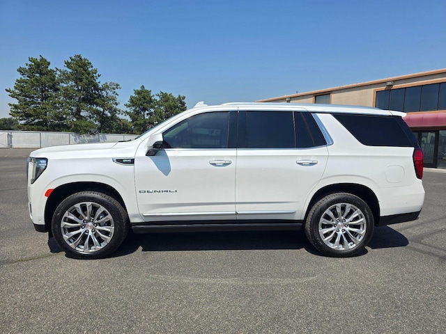 2024 GMC Yukon