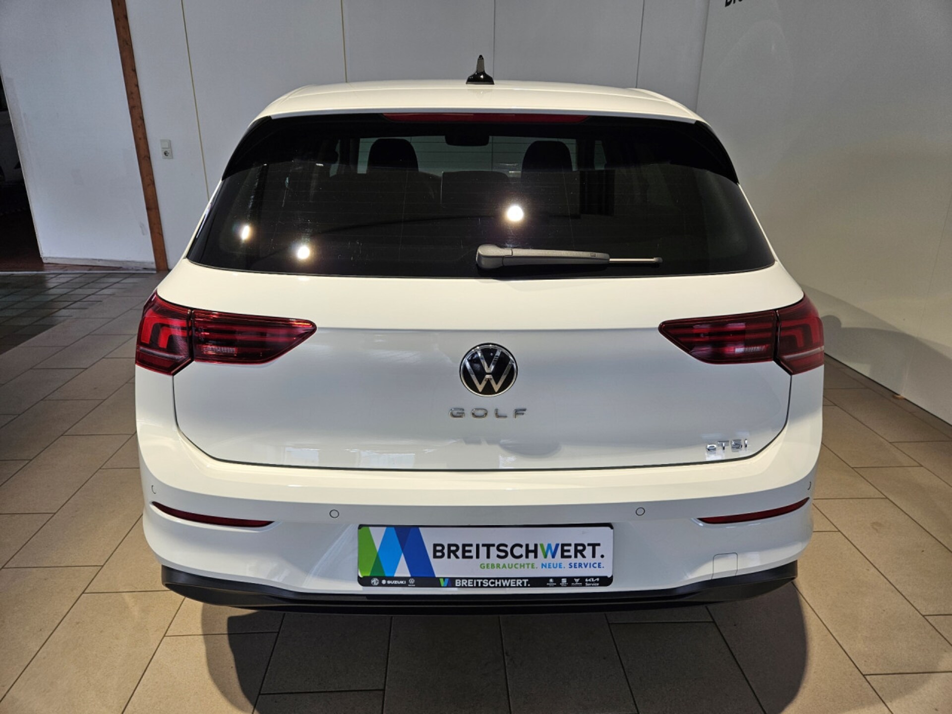 Volkswagen Golf Life